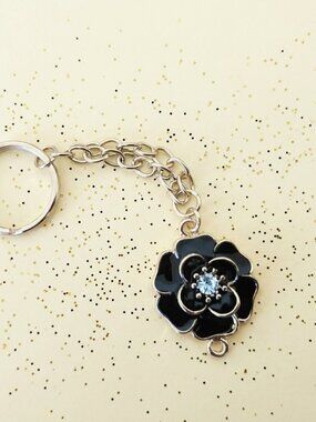 Black Enamel Gold Flower Fashion Keychain Bag Charm | Gift for Her